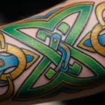27 Bright Celtic Tattoos That Highlight Heritage